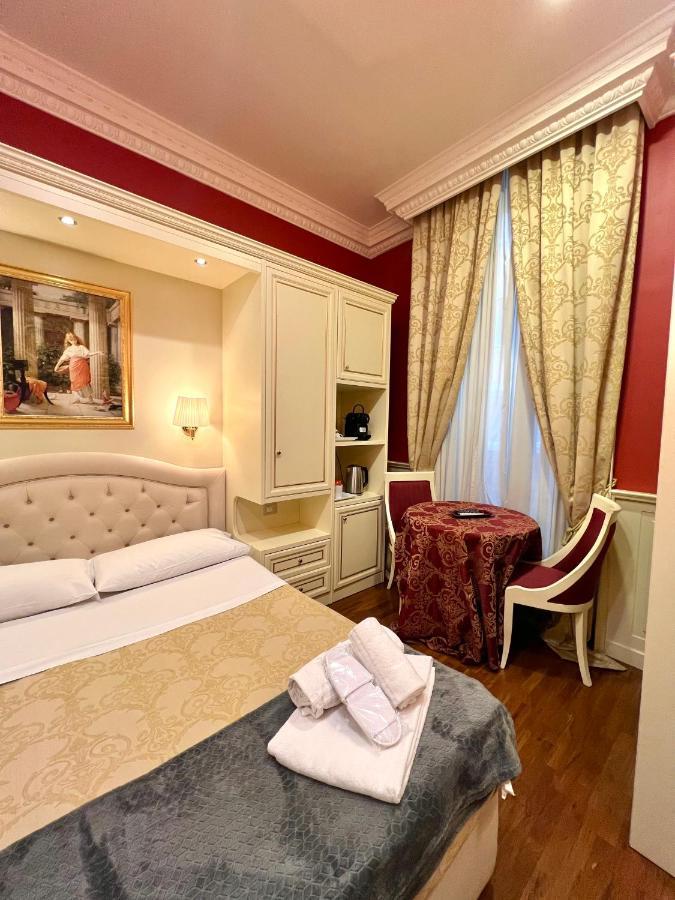 Dimora Frattina Hotel Rome Buitenkant foto