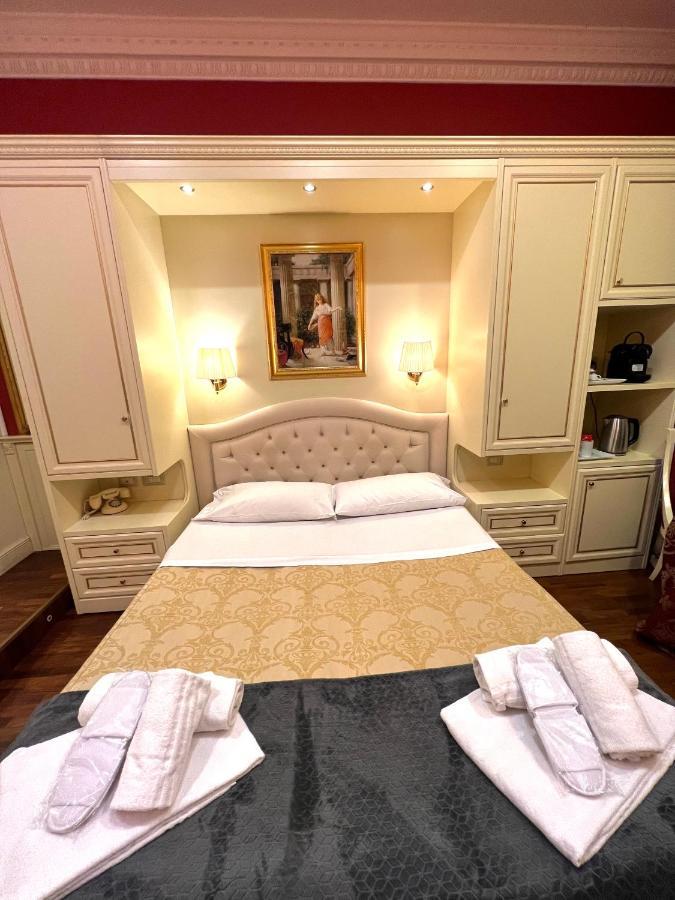 Dimora Frattina Hotel Rome Buitenkant foto